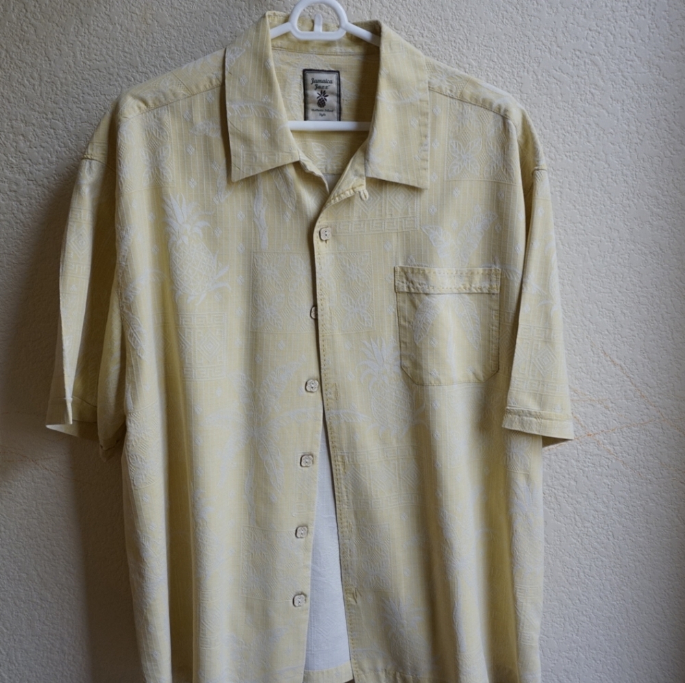 Jamaica Jaxx yellow casual button up